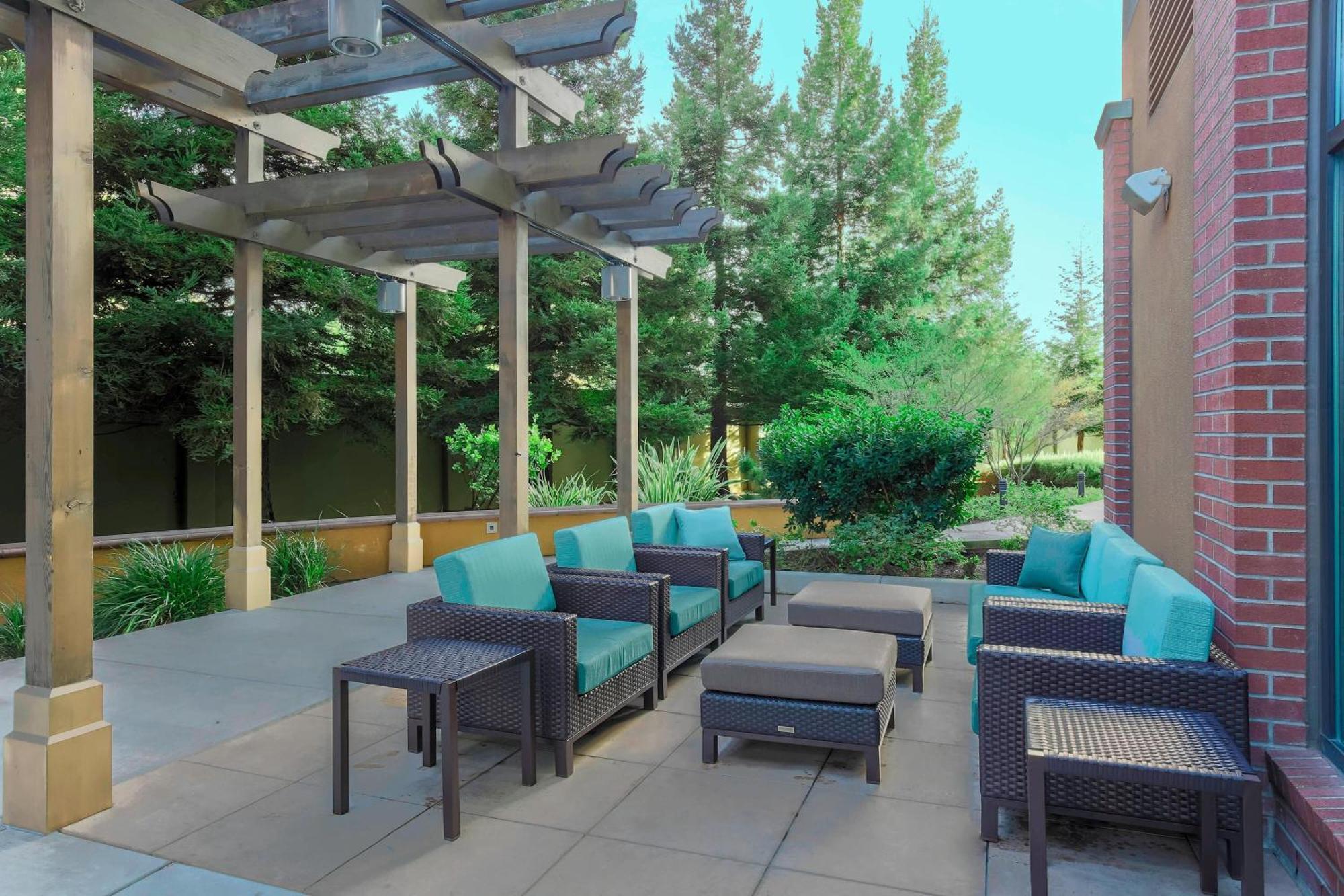 Courtyard By Marriott San Jose Campbell Hotel Exterior photo