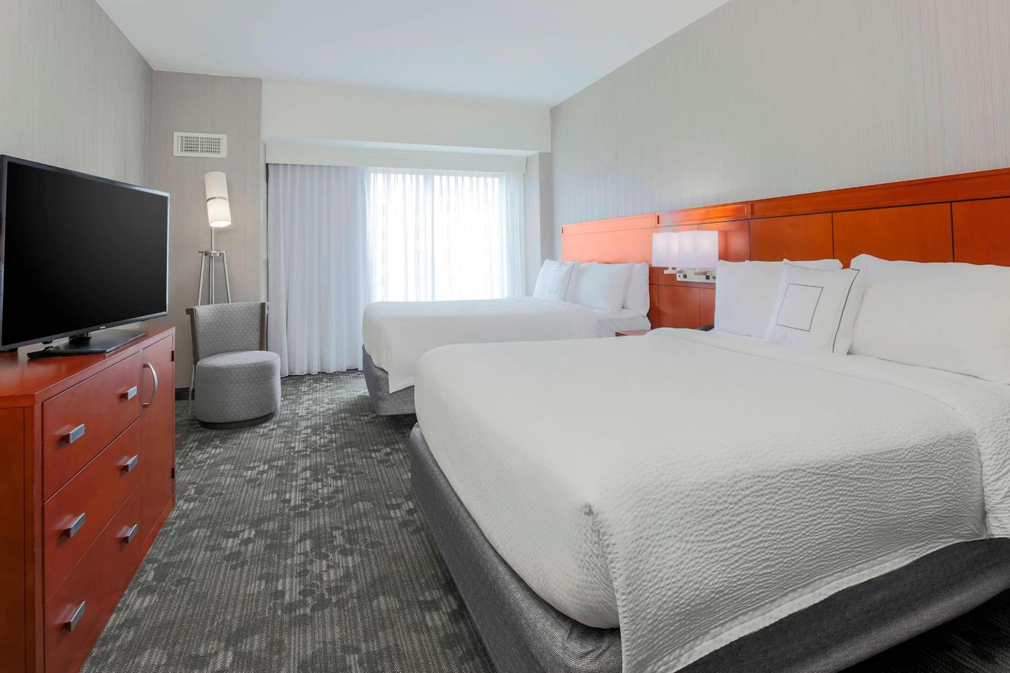 Courtyard By Marriott San Jose Campbell Hotel Exterior photo