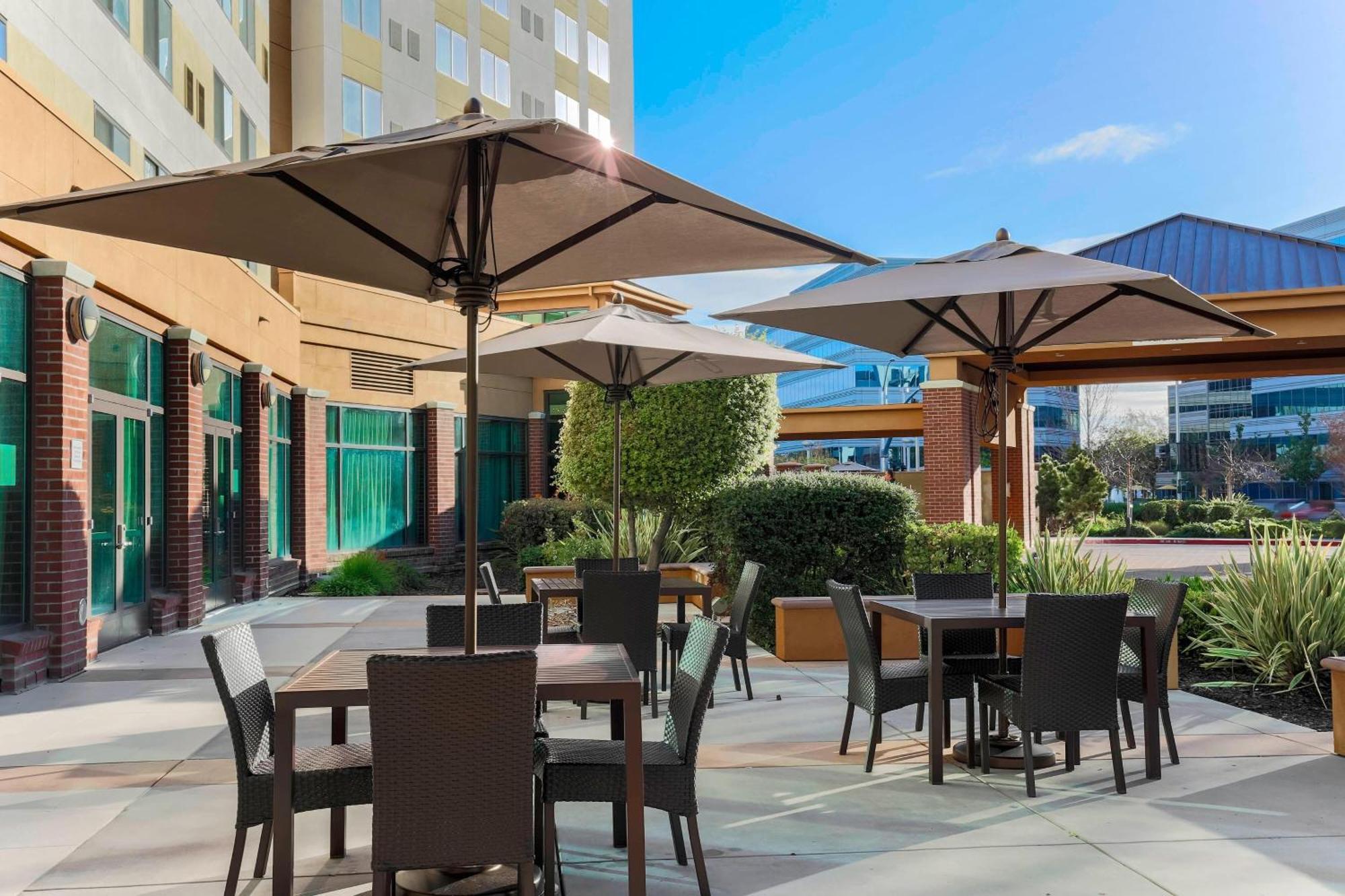 Courtyard By Marriott San Jose Campbell Hotel Exterior photo