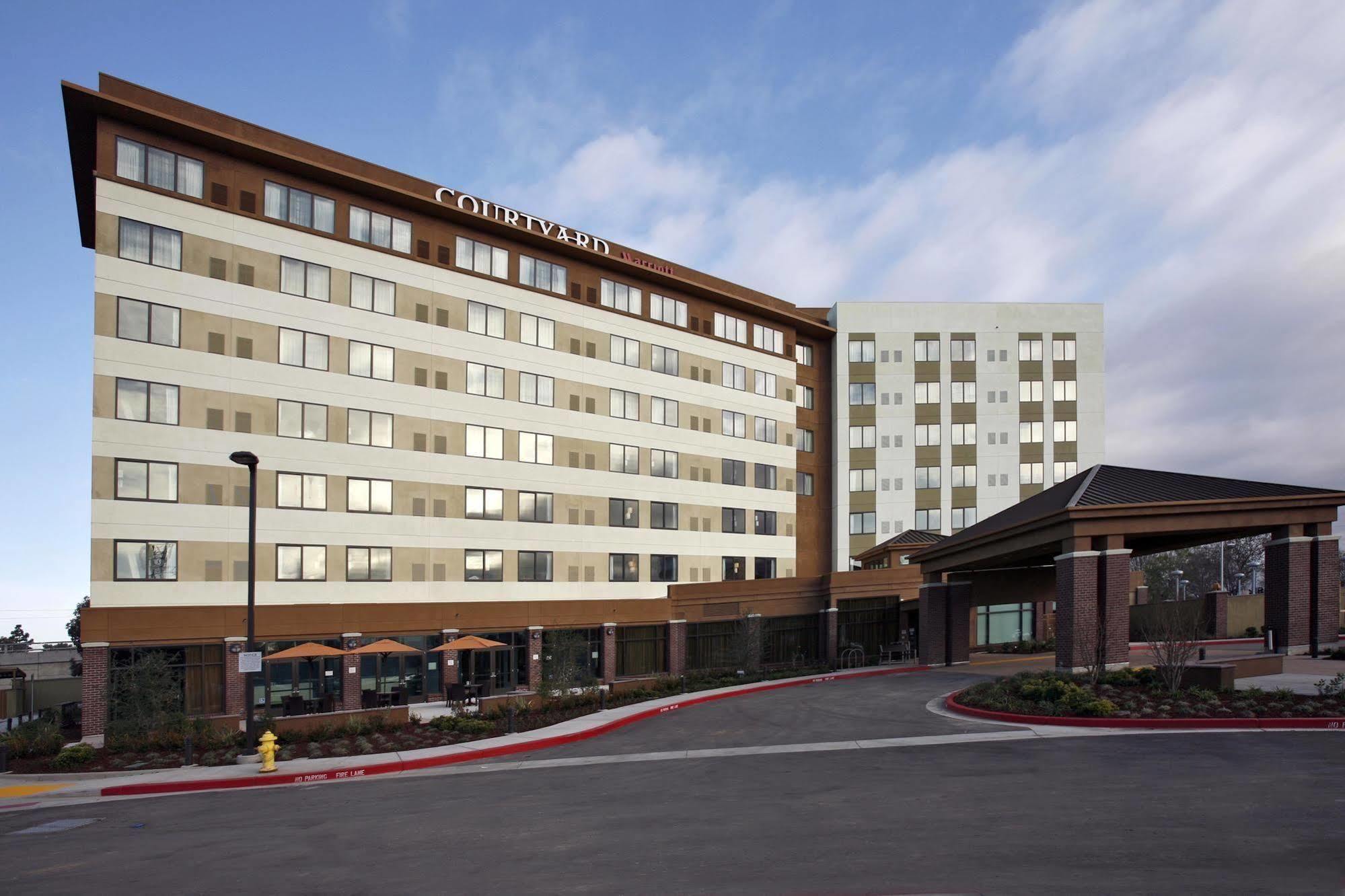 Courtyard By Marriott San Jose Campbell Hotel Exterior photo
