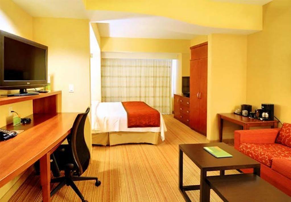 Courtyard By Marriott San Jose Campbell Hotel Exterior photo